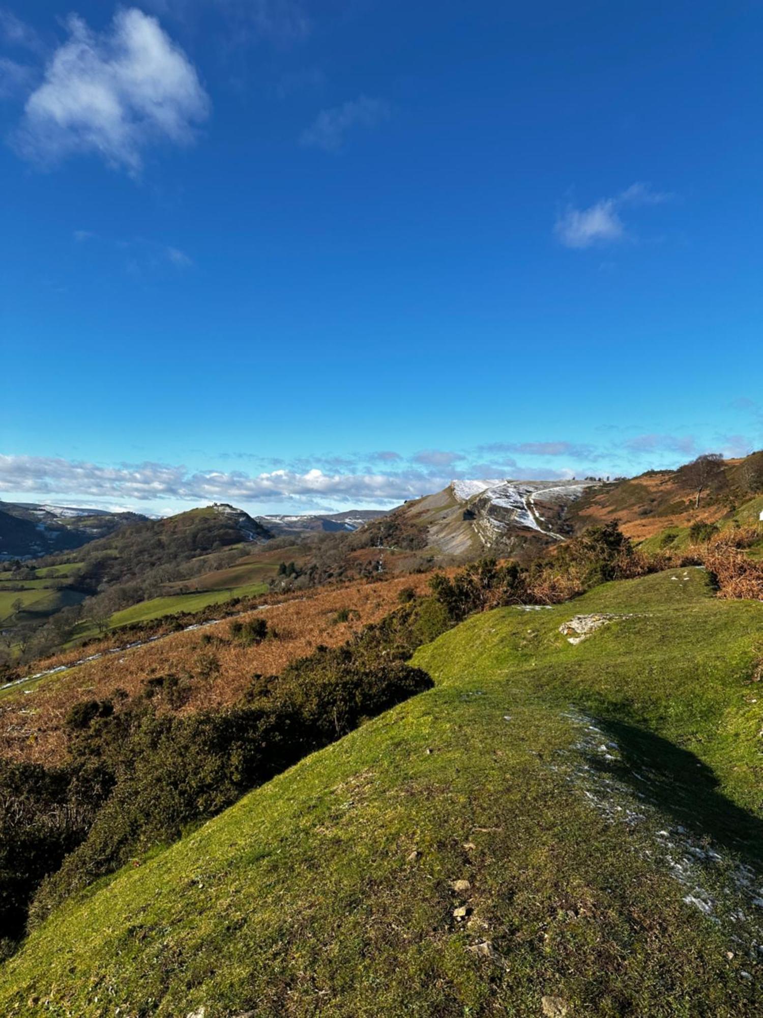 The Cowshed Bed & Breakfast Llangollen Bagian luar foto