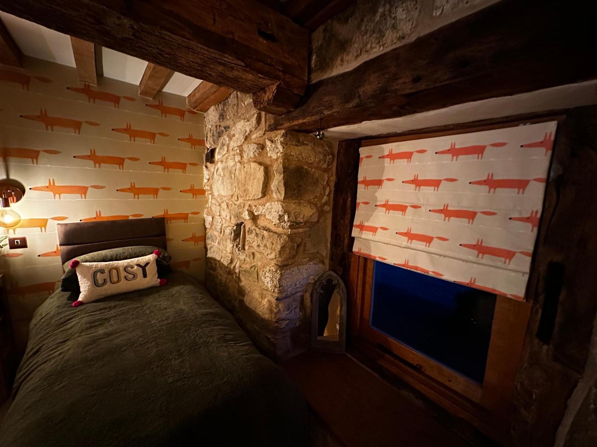 The Cowshed Bed & Breakfast Llangollen Bagian luar foto